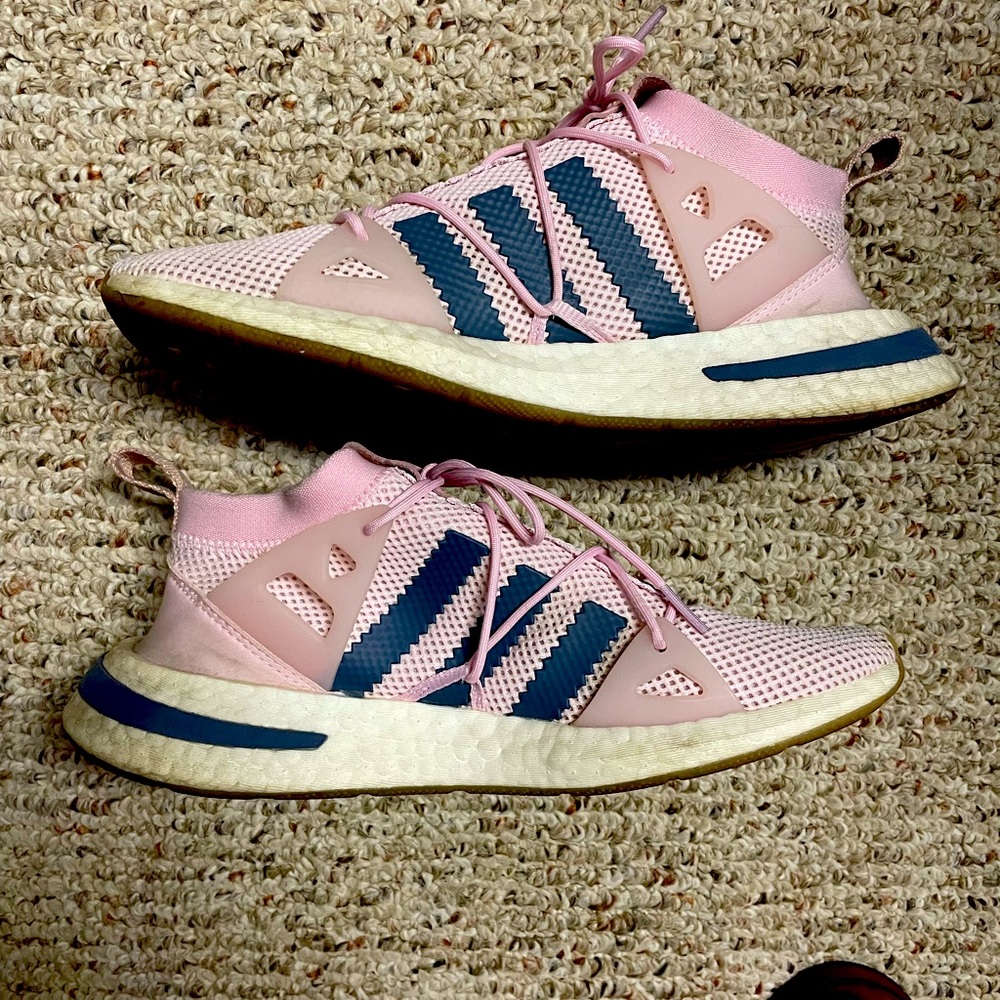 Adidas ultraboost ladies  7.5 pink and blue shoes